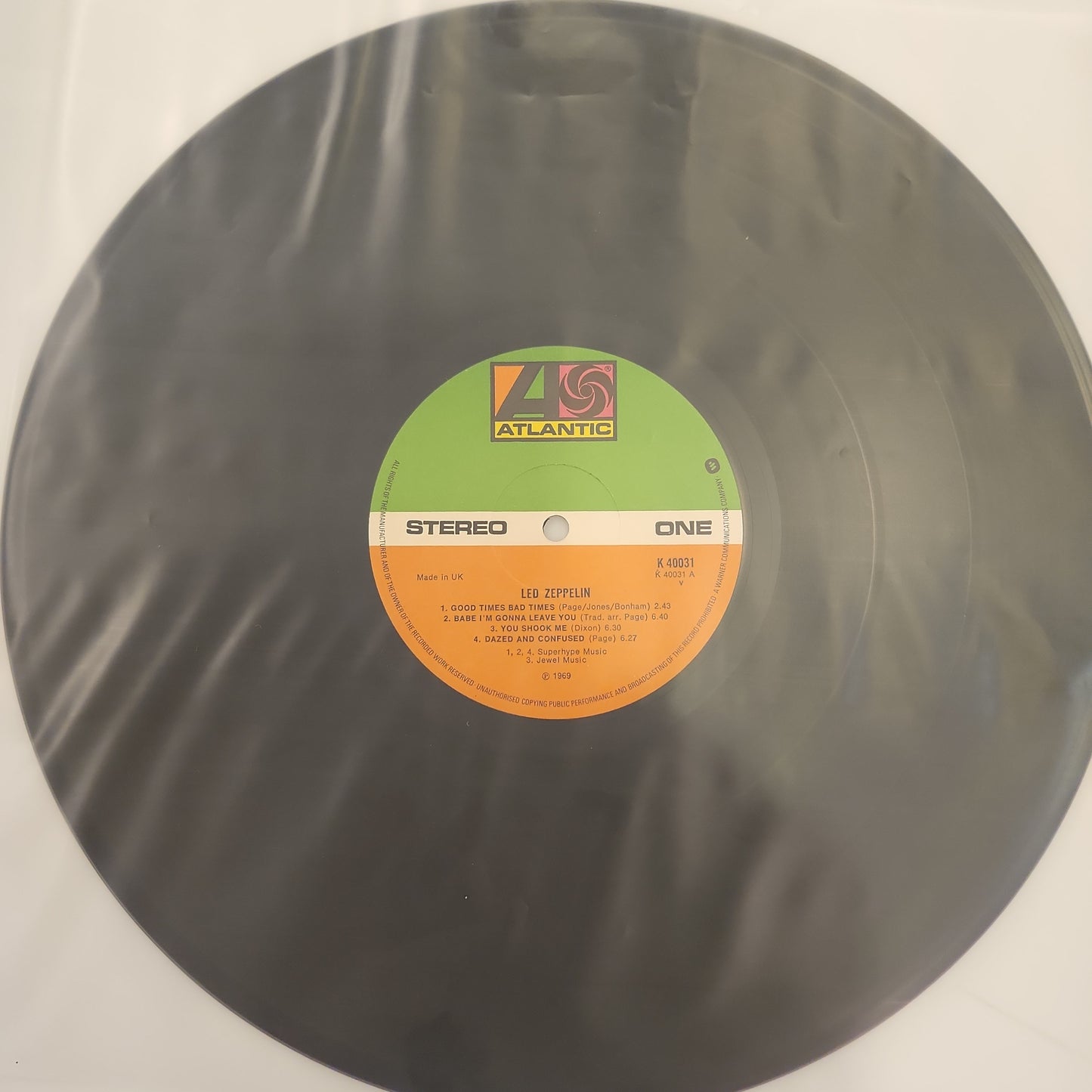 Led Zeppelin - I (V)
