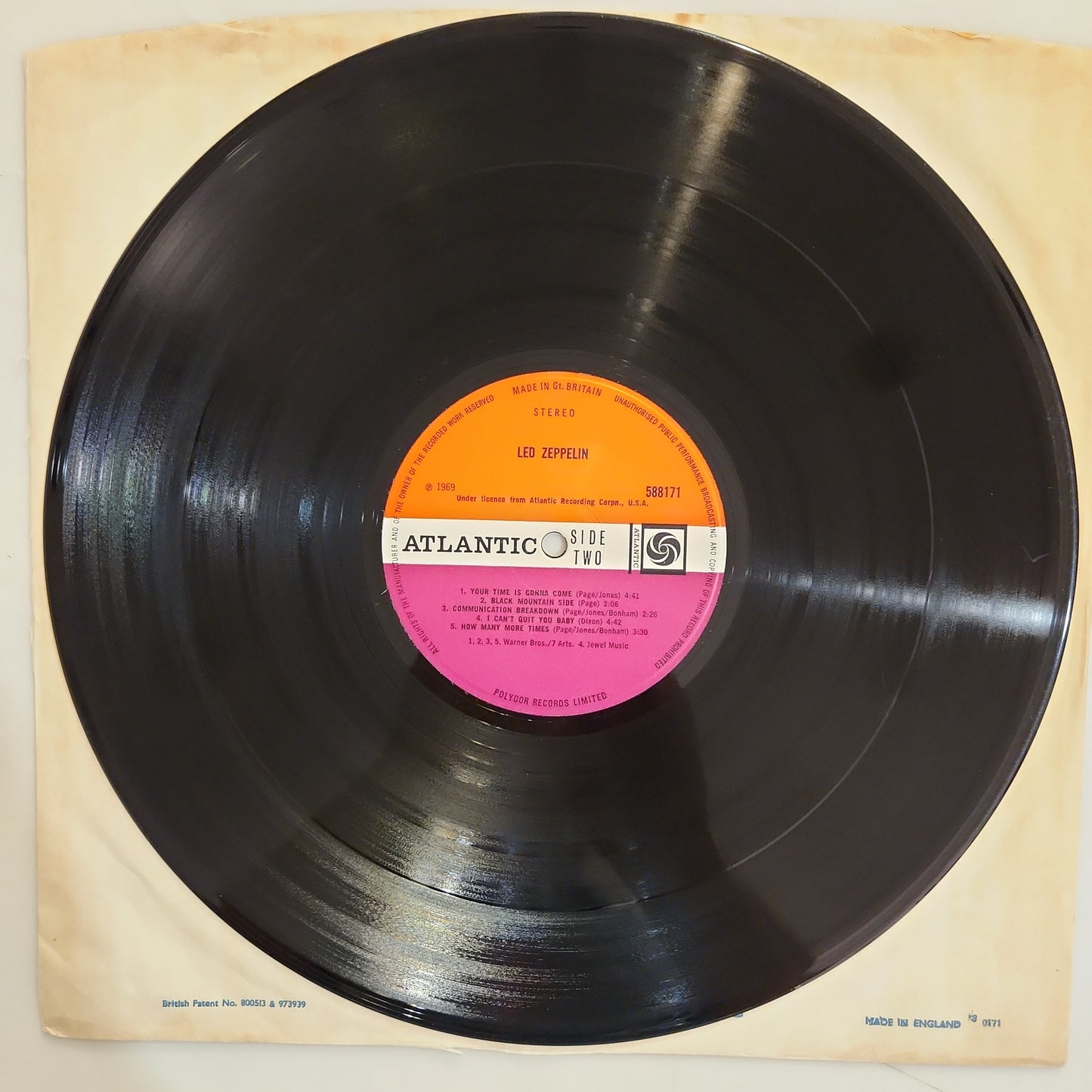 Led Zeppelin - I (2)