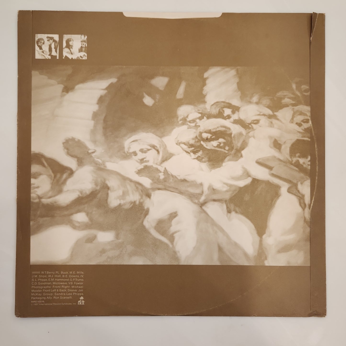 R.E.M. - Document (9)