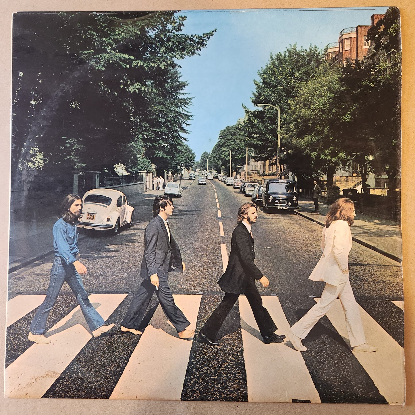 The Beatles - Abbey Road **Misaligned Apple** (ZAG)