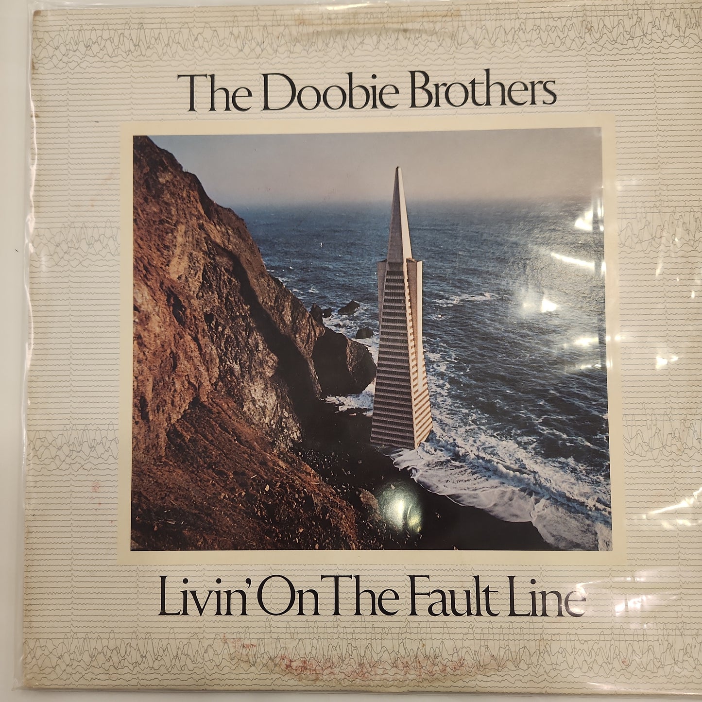 The Doobie Brothers - Livin' on the Fault Line