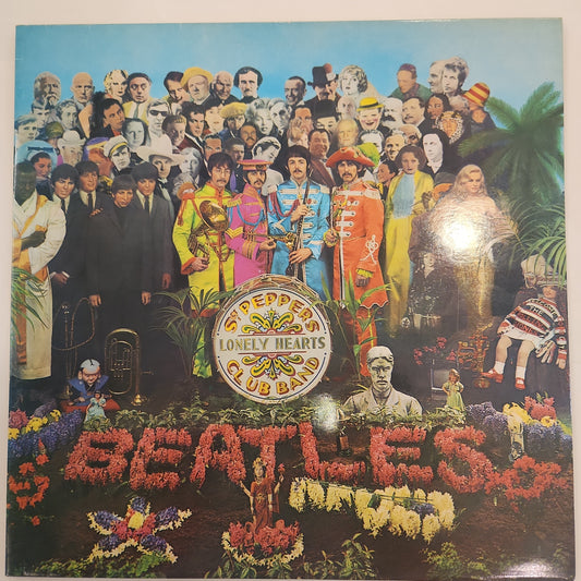 The Beatles - Sgt. Pepper's Lonely Hearts Club Band (23)