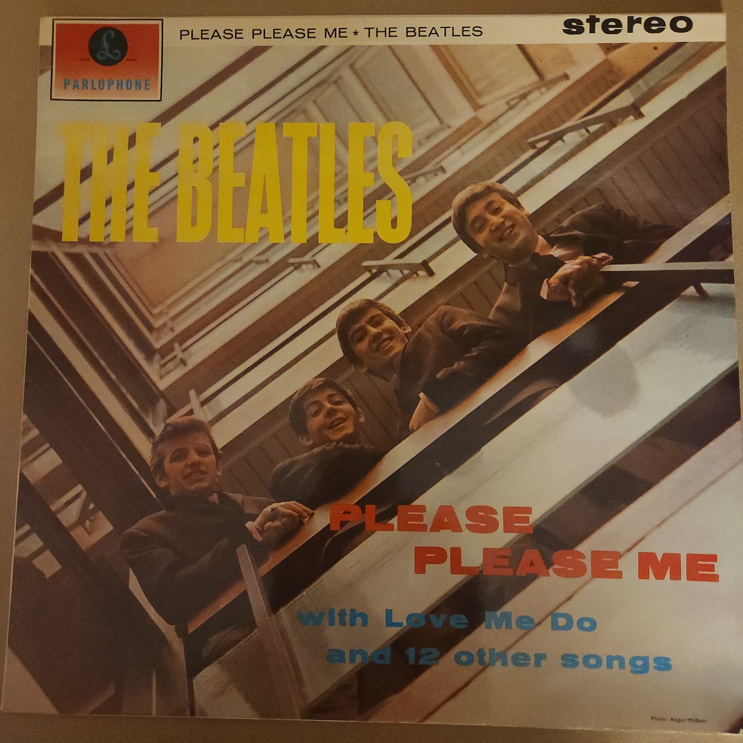 The Beatles - Please Please Me  (994)